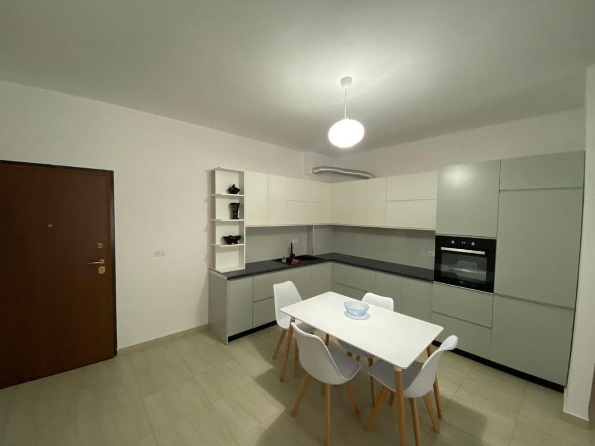 Vlora'S Apartment Zewnętrze zdjęcie